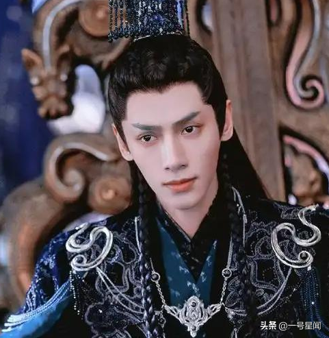 内娱没人了？长相平平却总能当主角演帅哥，这4位男演员太辣眼