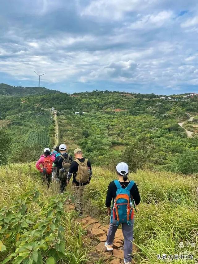 秋风起，浙江这条绝美海岛风光徒步穿越线路，可以安排了！