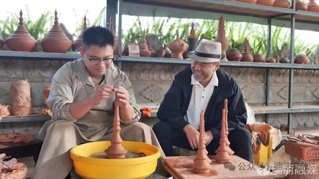 瑞丽：多元文化交融释放文旅魅力