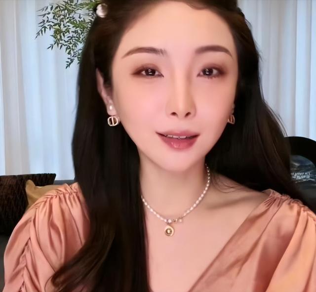 “买英国精子生3娃”的山东女人，8年后现状曝光！如今她后悔不？