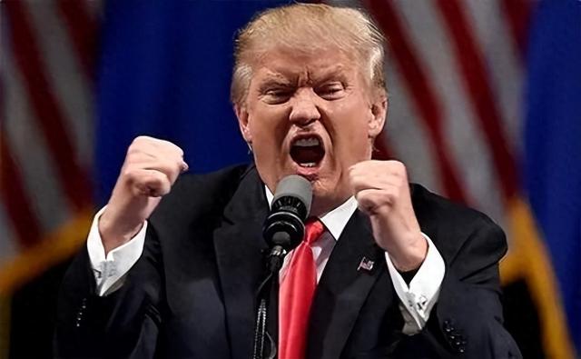 沉寂24小时后	，特朗普乖乖放人了，中国军舰出动，传递了哪些信号