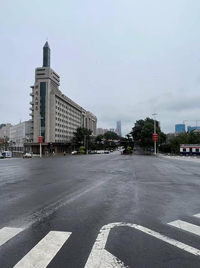 长春人民大街 在北铭记血泪的历史 向南探索新的方向