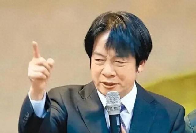 看完阅兵返台后，77岁洪秀柱将有麻烦，吴子嘉断言：她要被关起来