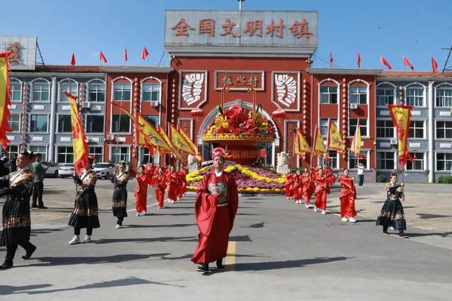 这个国庆，振兴小镇“好热”！