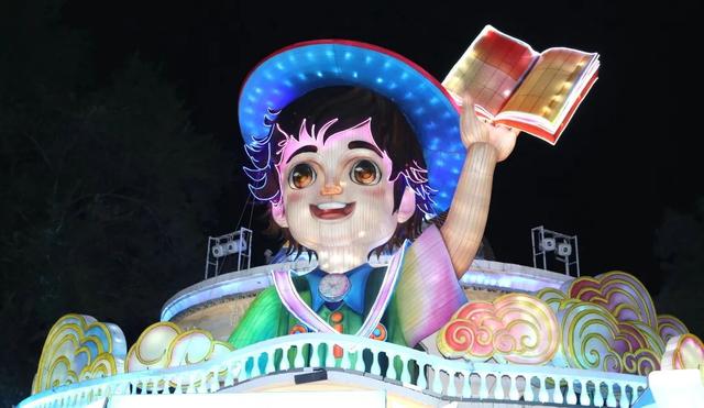 夏日独一份，石景山游乐园京彩灯会85天狂欢！