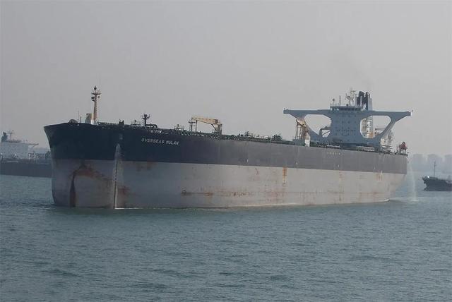 不到24小时，美国扣第3艘油轮，但碰上刺头	，双方爆发海上追逐战