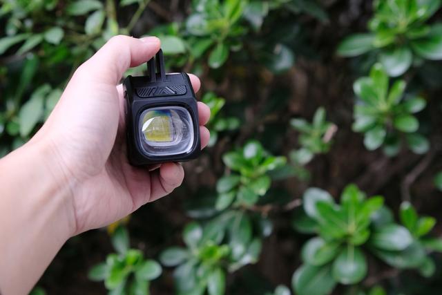 迈极炫CB1600车灯有了PRO版，磁吸吊装不怕颠簸更加稳！