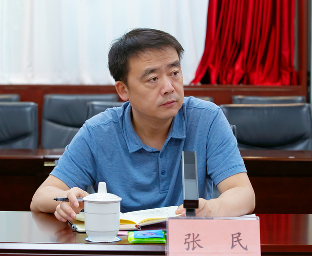 西安思源学院开源人工智能创新实验中心与西安地震局共话学术合作