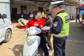 明确了！2025年，电动二、三、四轮车上牌、驾照要求，车主注意图片