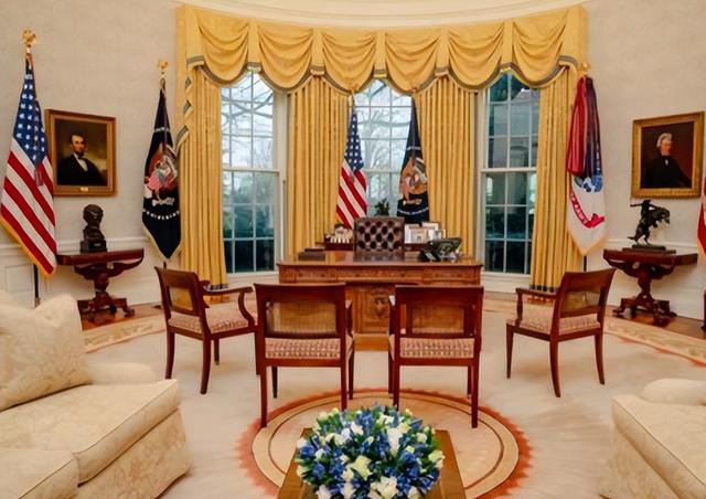 谈判结果出来了，特朗普态度变了，俄公布三大条件，乌英法选边站