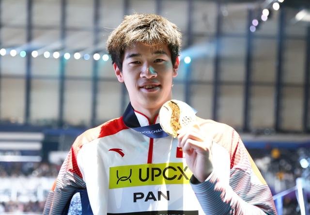 不到72小时，央媒4次点名孙杨，潘展乐的话，终于有人信了