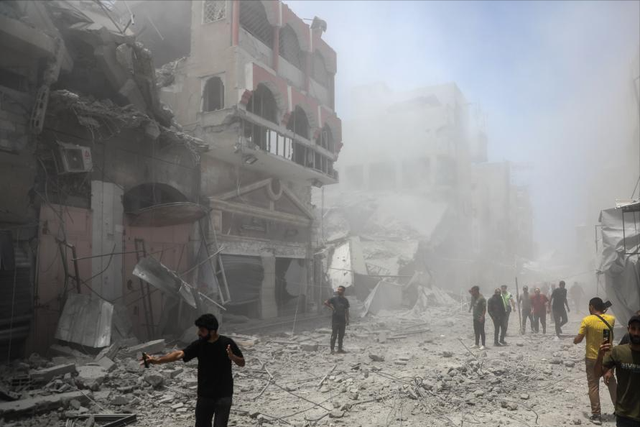 冲突升级！以军875次违停火袭击加沙，哈马斯否认爆炸关联