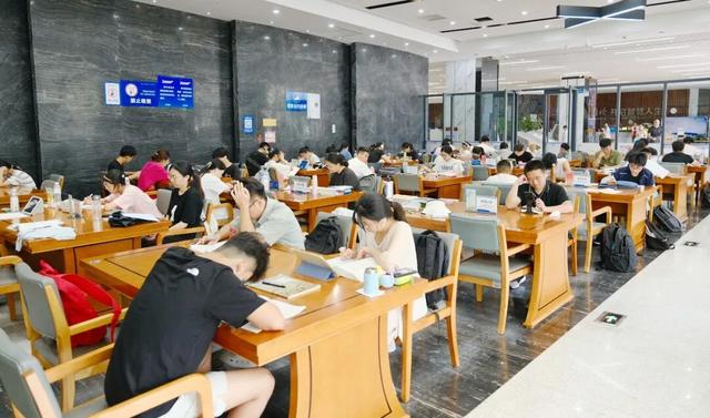 暑假余额告急，日照这些地方人气持续“飙升”！每天排长队！