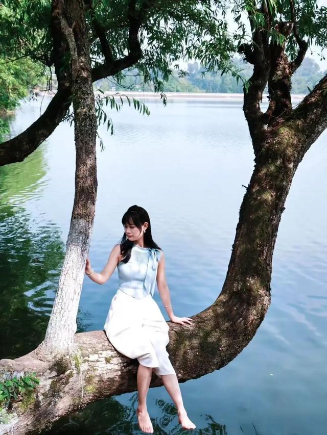 【避暑推荐】这么近，那么美，周末到名山~