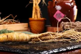 三味药材泡酒方，每天一杯暖全身！内行人私藏方子快收好图片