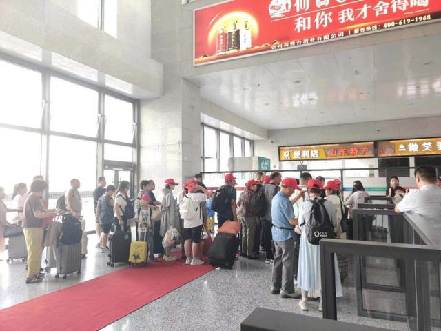 载客全满！菏泽始发“草原避暑旅游专列”今日发车！