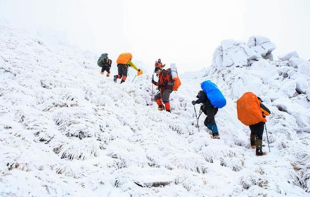 一条遍布尸体的“龙脊”，凭啥能成为中国最凶险的徒步禁区之一？