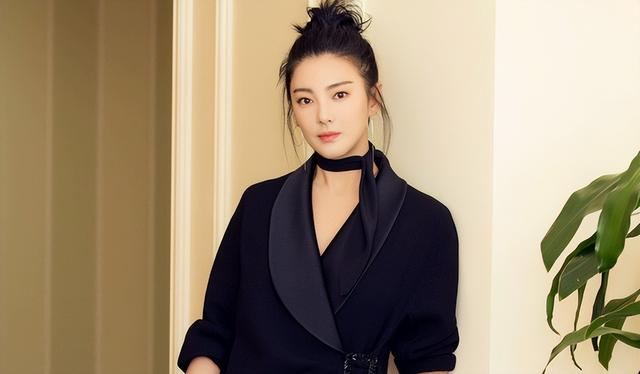 牡丹花下死，“纵欲过度”的张雨绮，终究为自己的行为付出了代价