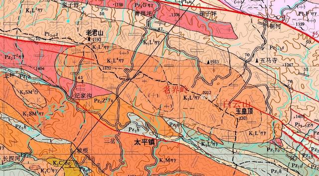 伏牛山世界地质公园内 三个“5A”景区为什么都能火爆出圈
