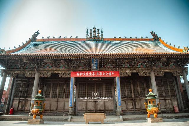 太原自驾2小时，抵达鲜为人知的“琉璃王国”，城内所有景点免费