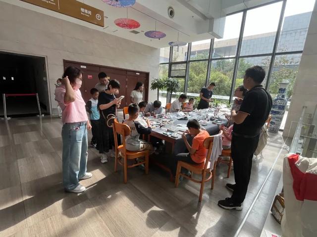 多彩滨州迎双节 文旅好礼乐不停│市图书馆双节首日书香盛宴启幕