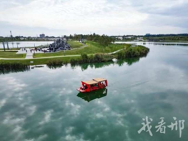 邢台热门景区景点开启“宠客”模式