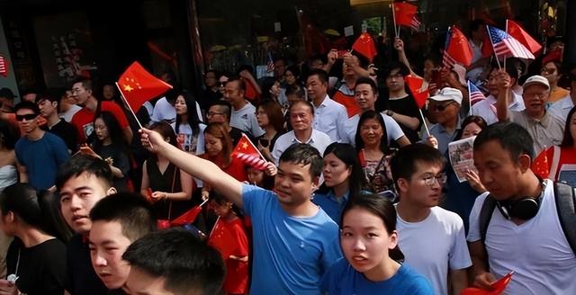 渴望回归祖国的“中华胶”，呼唤中国开放移民，建立“第二家园”