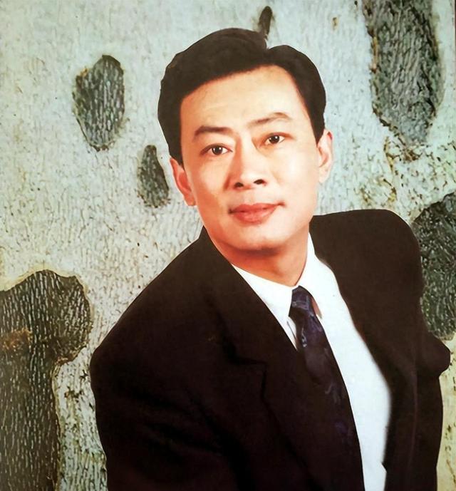 老戏⻣王诗槐:不原谅演员前妻，余生最大心愿就是残疾儿子能结婚