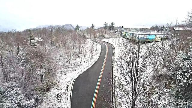 2025年草川子第一场初雪来啦！