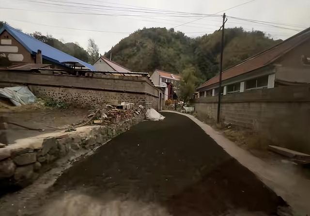 疯狂的“吸金村”：村民大肆盗采地下水，单月耗电上万度