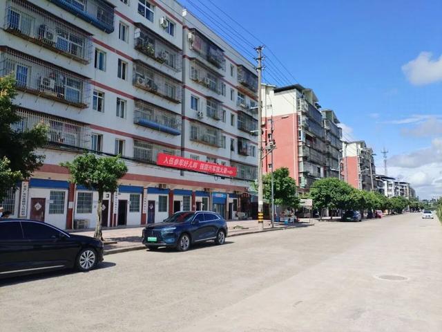 川东花桥镇：广安北大门，三市交界点
