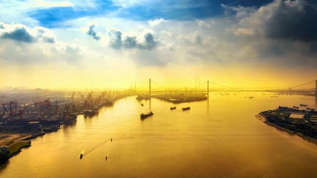 珠江，天生就要纵横四海