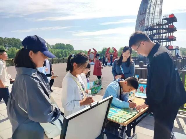 红荷湿地双节盛典：金秋邀月共丰收，湖光盛宴待君来