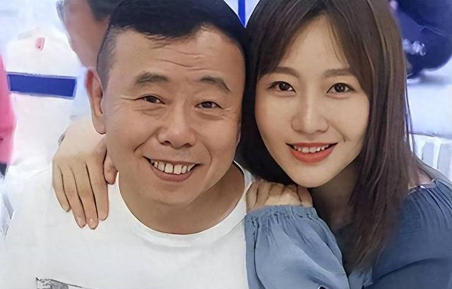 钱再多有什么用？68岁上亿身家的潘长江，还是要为42岁女儿操碎心