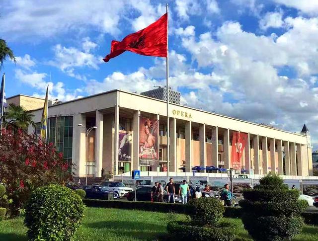 欧洲旅游：走进山鹰之国采风纪实（图）
