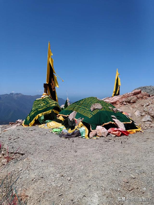 成功登顶母太子山