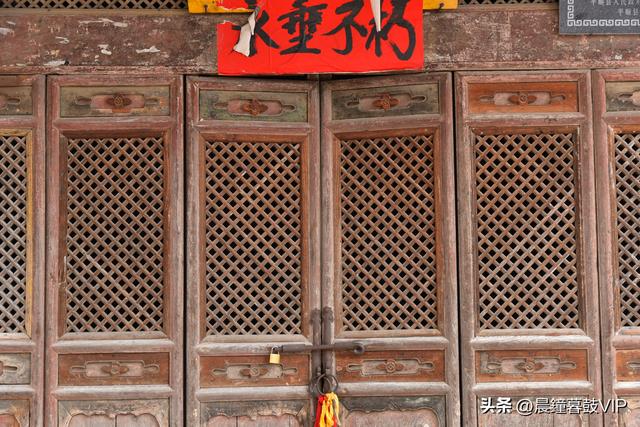 太行山平顺县的天路