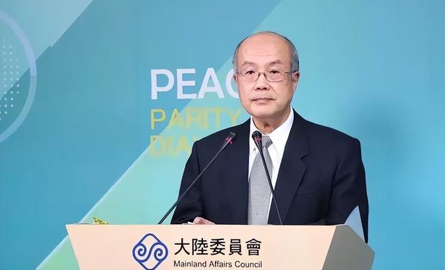 两岸再突发重大事情，蒋万安还没坐飞机来陆，国台办发出一个警告