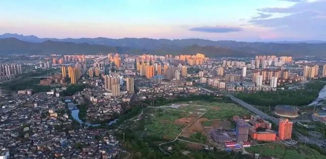 重庆东南有座“小成都”，美到犯规，不去后悔！