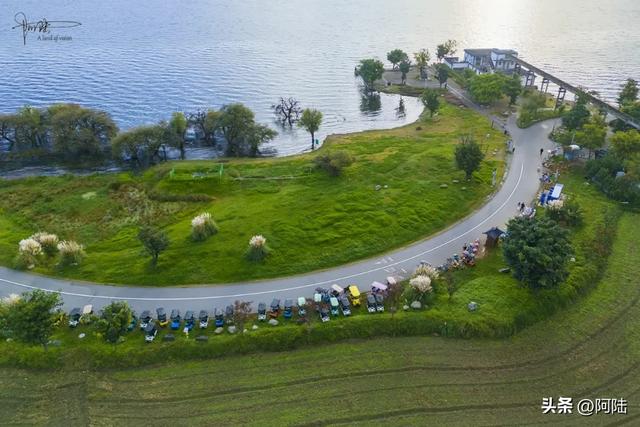 三圣岛是洱海边最没意思的打卡点，风景一般，路况也有点混乱