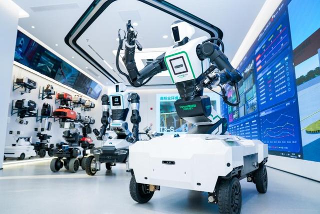 向“质”攀升，南京机器人解锁“智造”新图景