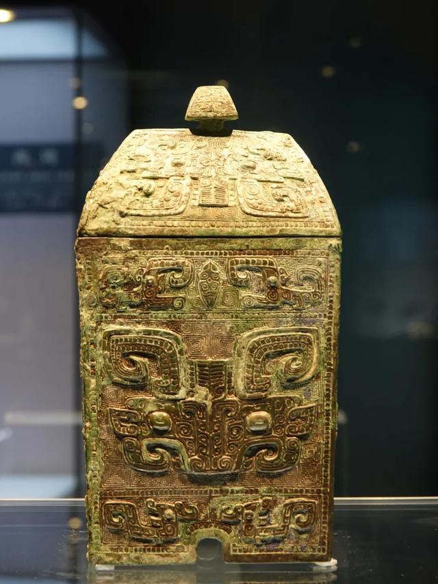 一眼千年，北京保利艺术博物馆笔记，原来端庄的青铜也如此有趣