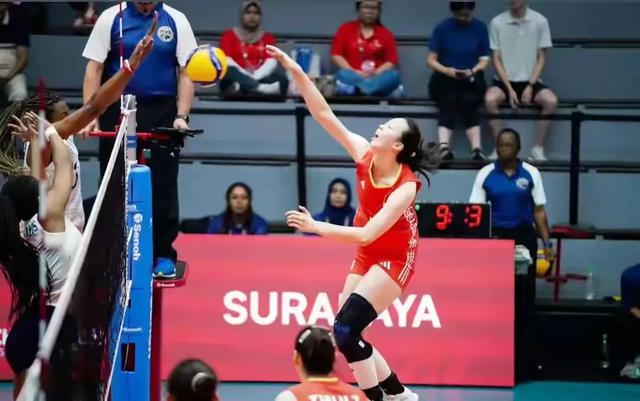 中国女排3-0横扫美国，豪取五连胜晋级16强！CCTV5今晚全程直播