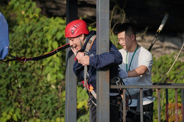 宜宾“圈粉”海外网友：“我也想体验这样的旅行！”|国内国际大V宜宾行