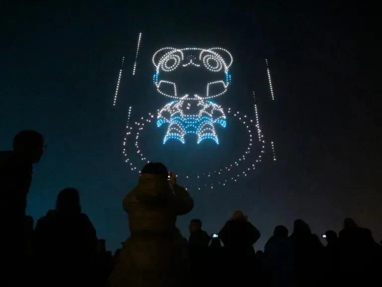 3000架无人机将点亮郫都夜空!4月2日至4日,来世界科幻公园,共赴“星云漫游”插图3 3000架无人机将点亮郫都夜空!4月2日至4日,来世界科幻公园,共赴“星云漫游”插图3