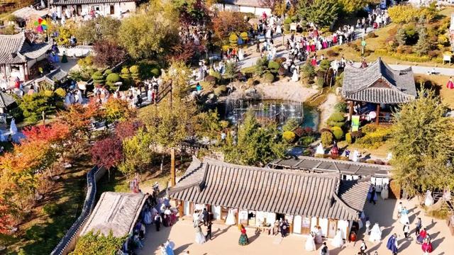 藏不住了！延吉的秋天美成这样，邀你共赏斑斓盛景