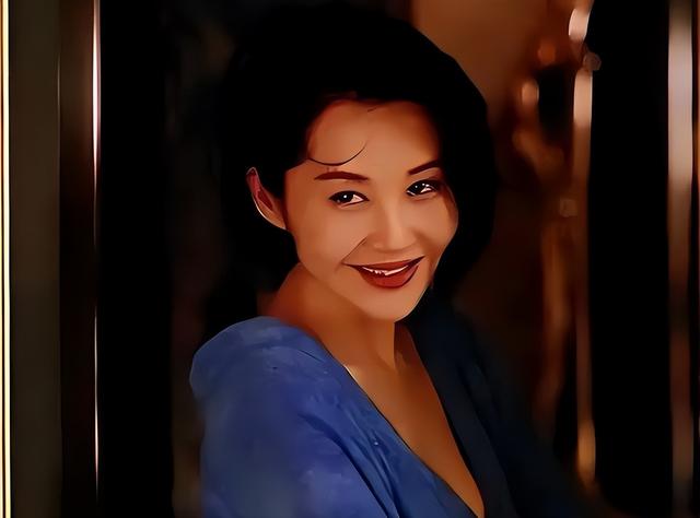 她一生 “风流成性、老少通吃	”，撩汉无数，现如今56岁却依旧单身