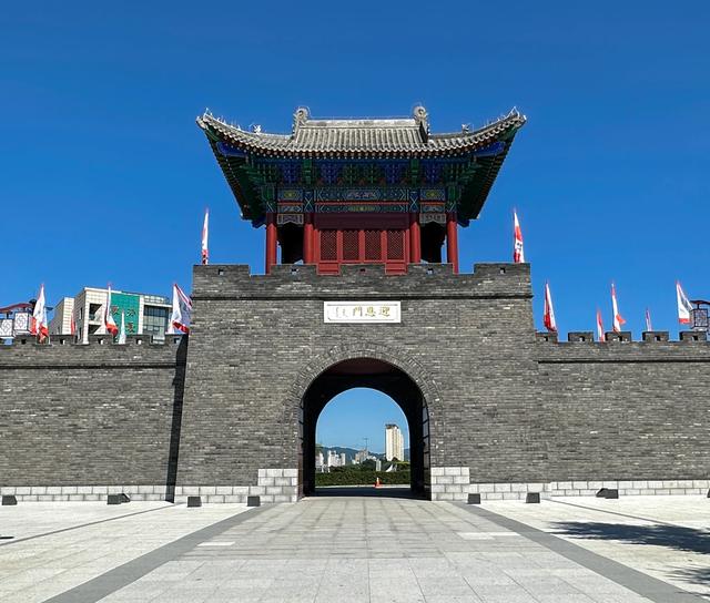图说江城——吉林市的三十个广场