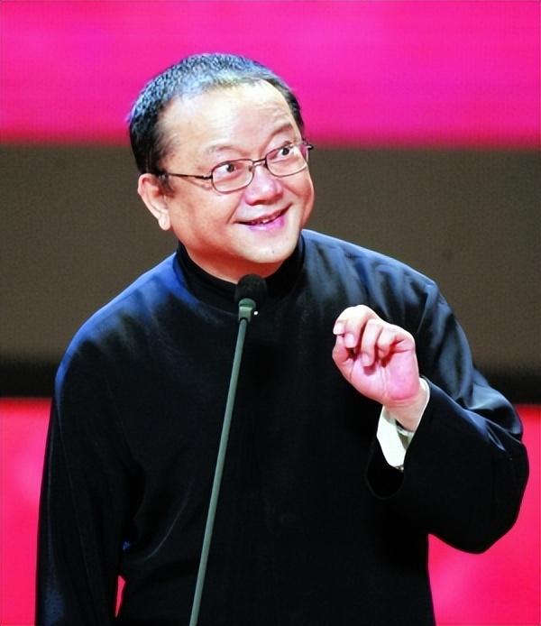 77岁王刚没想到，离婚24年，成方圆会以这种方式，给自己上了一课