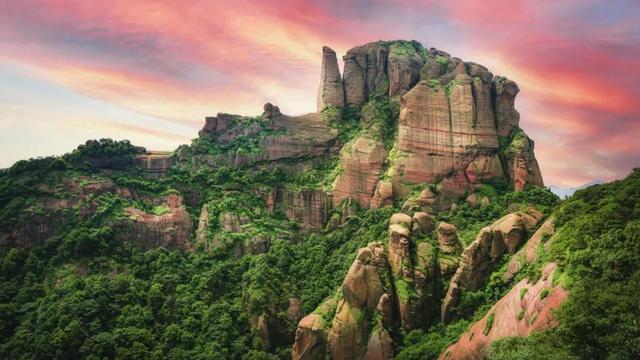 属马、姓马游客免费！2026全国景区免票福利汇总→